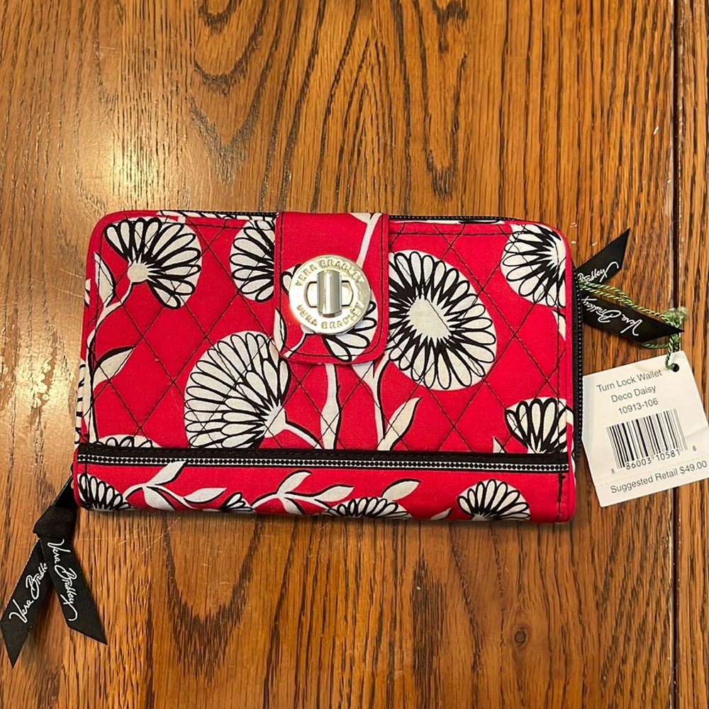 Vera Bradley turn lock wallet